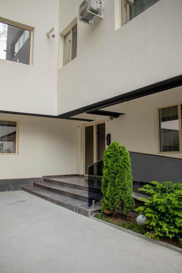 Yzza Apartament Năvodari Zewnętrze zdjęcie