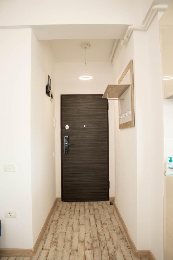 Yzza Apartament Năvodari Zewnętrze zdjęcie