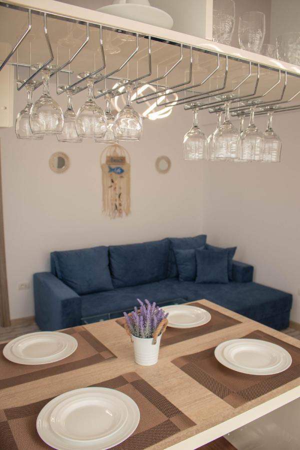 Yzza Apartament Năvodari Zewnętrze zdjęcie