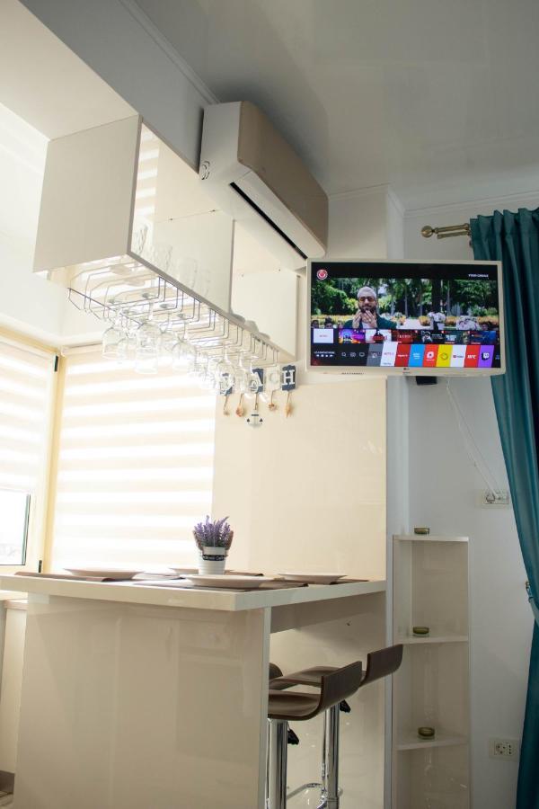 Yzza Apartament Năvodari Zewnętrze zdjęcie